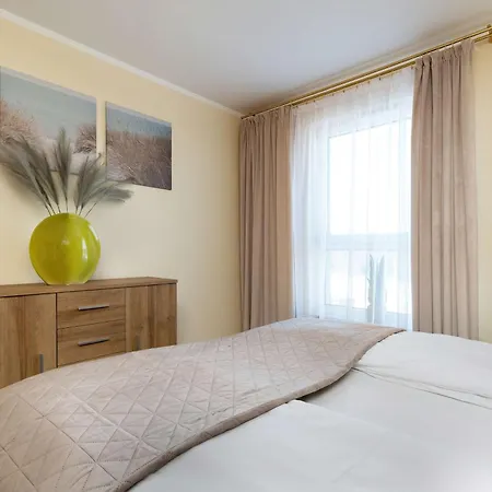 Przytulny Z Balkonem I Parkingiem By Renters Apartmán